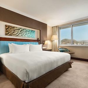 Deluxe Zimmer mit Kingsize-Bett